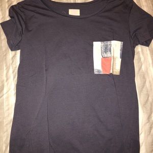 Quicksilver tee shirt